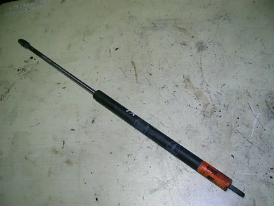 Lancia Gamma Berlina 2500 i.e. 830 AB (3) Gas Spring Damper Front Left