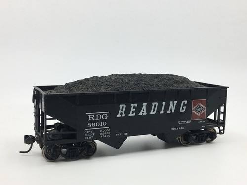 HO Athearn Reading 34’ 2 bahías tolva de carbón coche RDG #86010 ruedas de metal | Zustand: Used