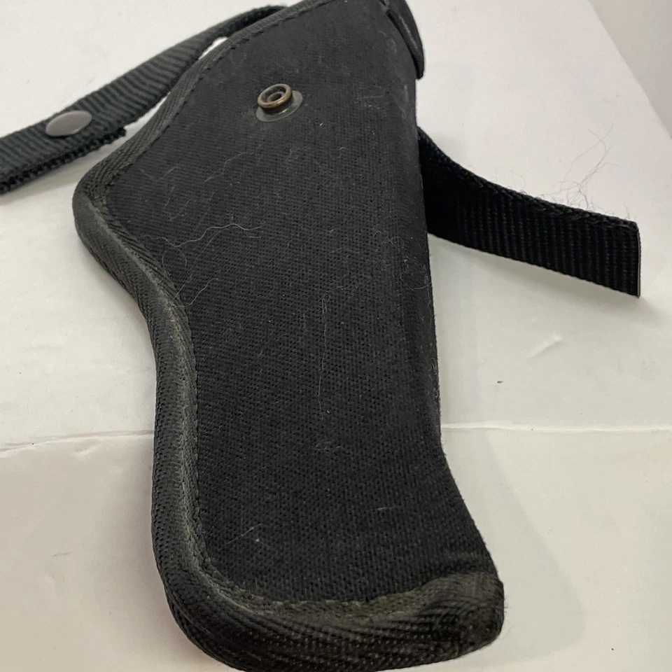 Uncle Mikes  Sidekick  holster Size 3 - Image 3 of 4