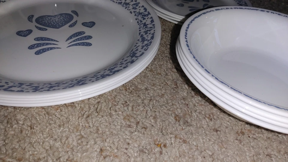 Винтажный трафарет Corelle Blue Hearts 16 предметов столовая посуда сервировка для 4 - Изображение 3 из 3