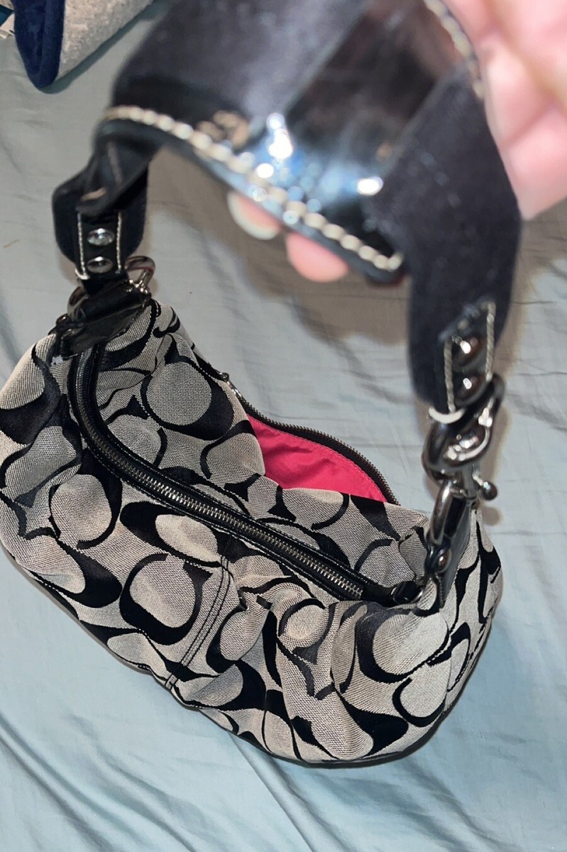 Authentic Coach Hobo Bag Jacquard Print W Raspberry Lining Authentic Coach Hobo Bag Jacquard Print W Raspberry Lining