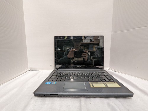 Acer Aspire 4339-2618 15" laptop intel celeron 4gbs ram no hdd - Picture 1 of 6