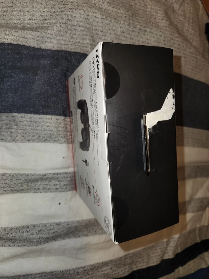 Nyko Retro Core Wired Controller for Nintendo Switch - Image 3 of 4