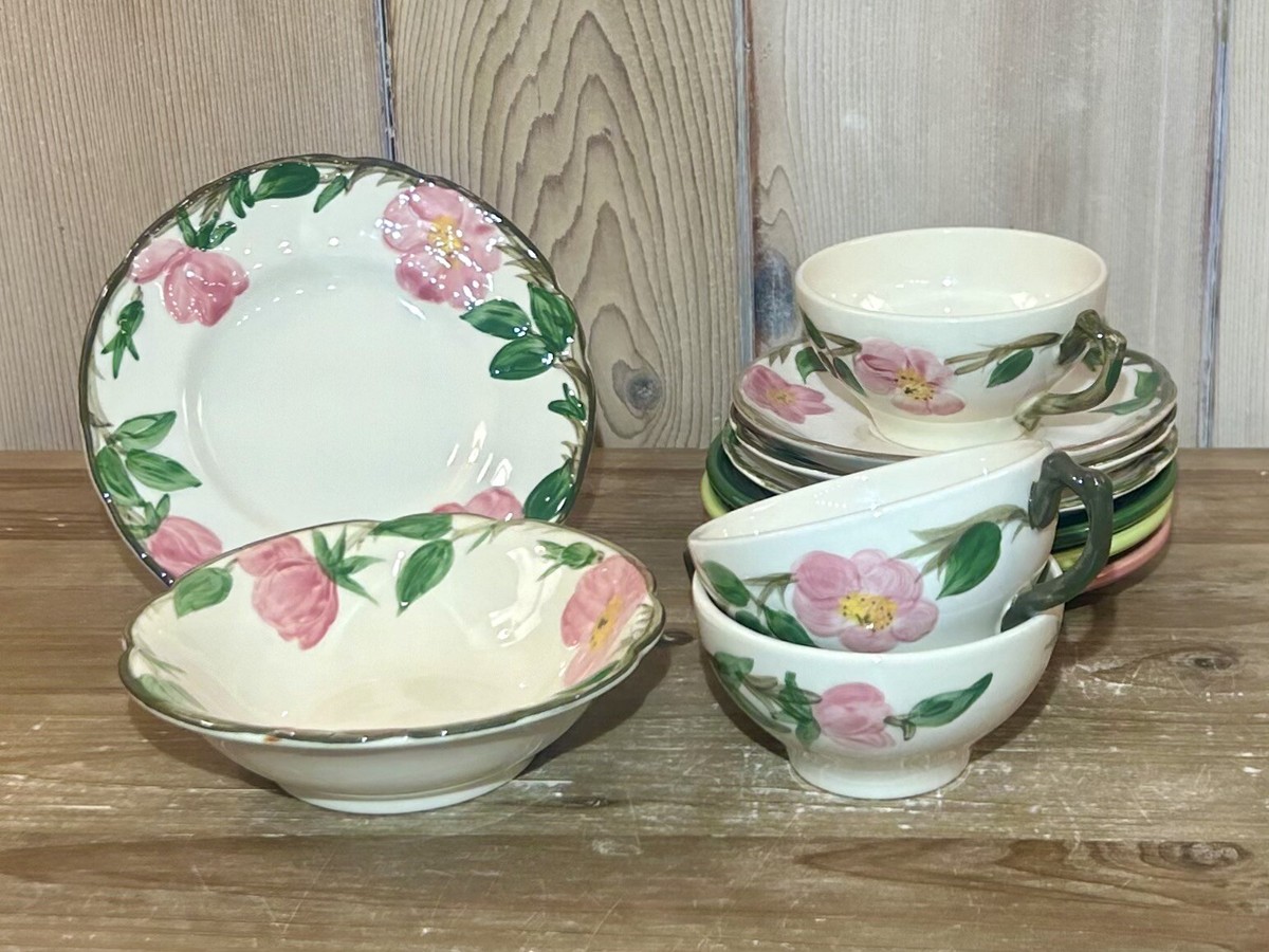 CLASSIC ROSE 花柄皿 3枚セット Franciscan Desert Rose 3 Sets Tea Cup & Saucer + Misc Pcs + 3