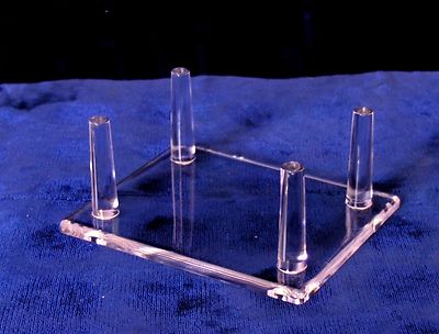 1 (ONE) FOUR PRONGED ACRYLIC DISPLAY STAND 4-1/2