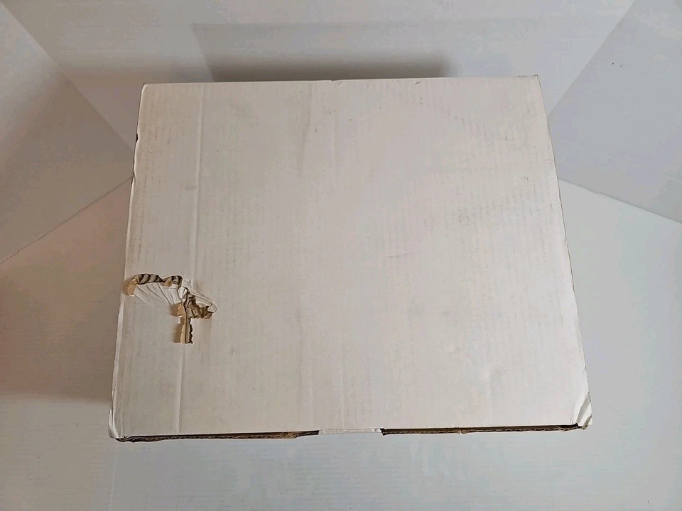 Estatua Silver Surfer ~ LOTE ATTAKUS CLUB # 784 Foto 3 de 4