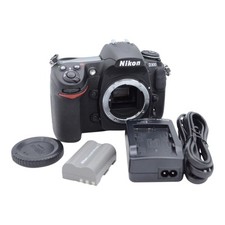 Nikon D300 DSLR Camera Body 12.3MP with Battery and Charger