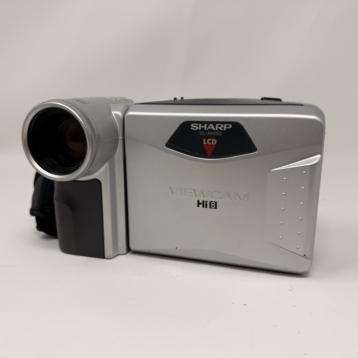 Sharp VL-AH150U Hi-8 Analog Camcorder ViewCam Cassette Video