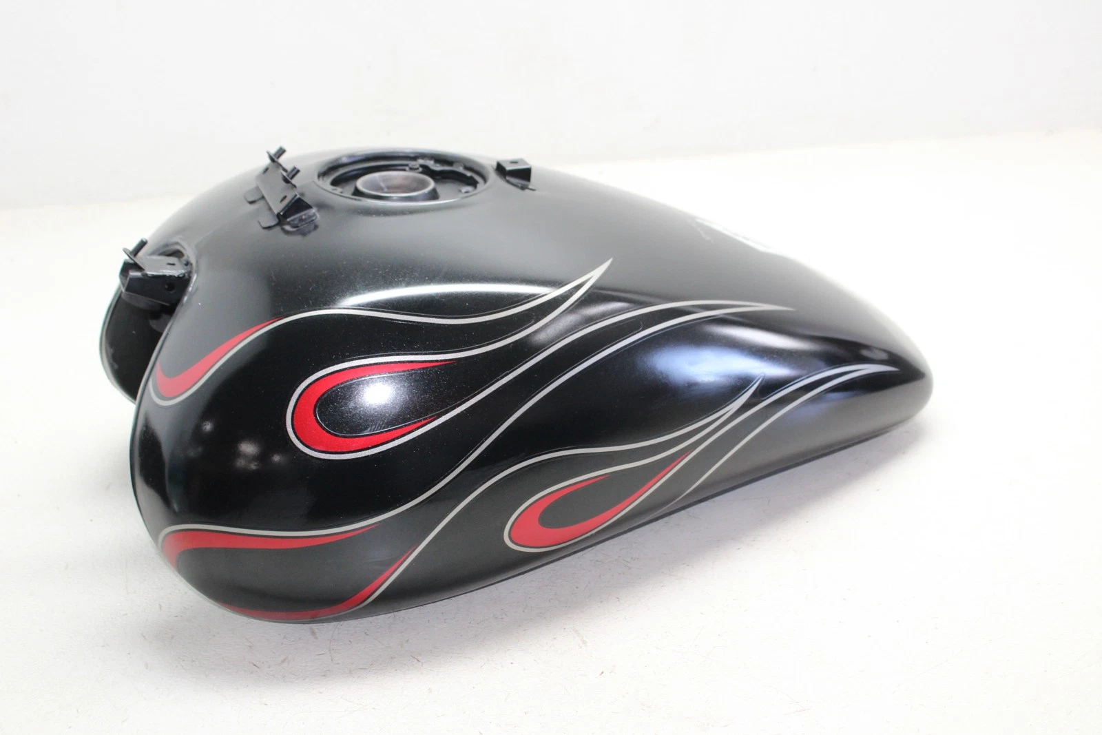 2004-2008 Kawasaki Vulcan 1600 Vn1600b Mean Streak Gas Tank Fuel Cell Petrol