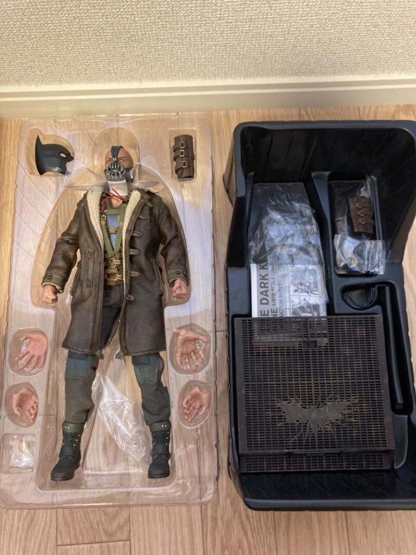 ダ*ン様 ホットトイズ MMS183 Bane　ベイン　初版版　バットマン　ダー Hottoys Ht 1/6 Mms183 Bane Batman The Dark Knight Rises Action