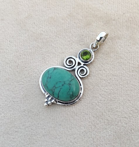 Fascinating Green Turquoise Gemstone 925 Sterling Silver Beautiful New Pendent - Picture 3 of 4