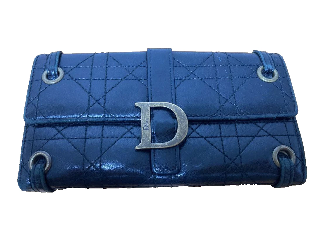 Portefeuille long Christian Dior CD cuir matelassé bleu marine pour cadeau du JAPON