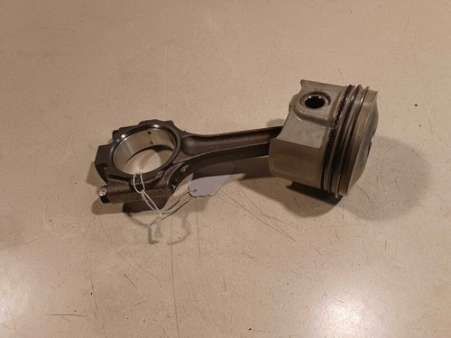0G02070146, 0G02070147 GENERAC ENGINE CONNECTING ROD WITH PISTON AND RINGS