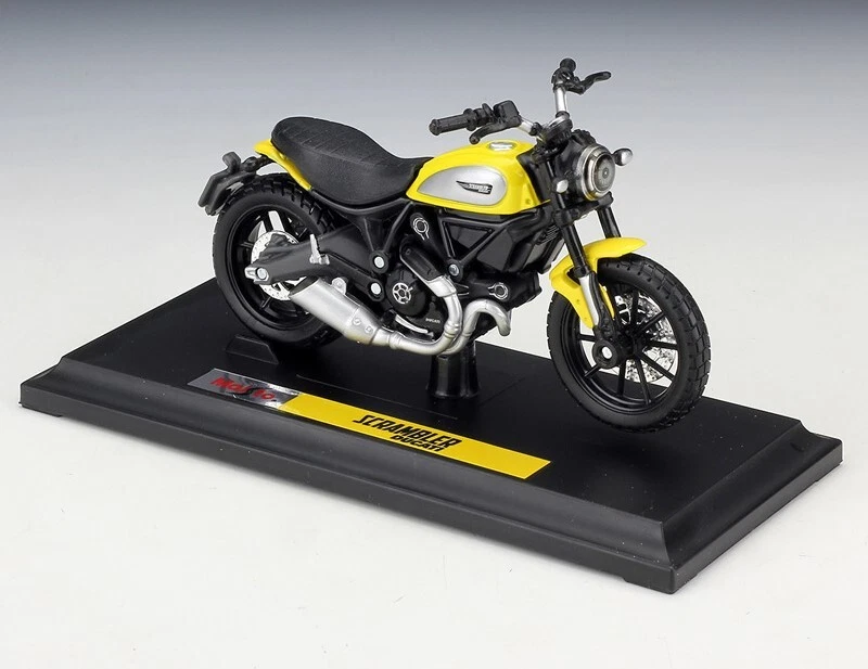 Maisto 1:18 Ducati Scrambler Motorcycle Model Bike New in Box - Image 2 of 4