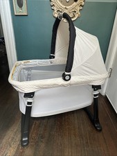 Graco Pack'n Play Portable Bassinet Cream