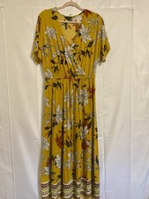 Mlle Gabrielle Women's Short Sleeve Floral Long Dress Size 1X Multicolor V Neck