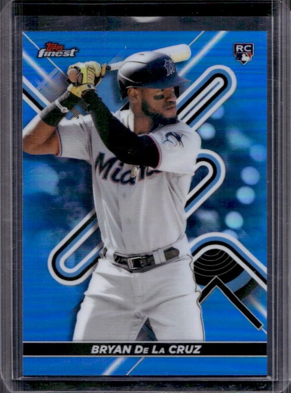 2022 Topps Finest Bryan De La Cruz RC Blue Refractor Rookie #/150 Marlins