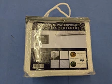 Defend-A-Bed Deluxe Quilted Waterproof Mattress Protector, Full Size. Free Ship.