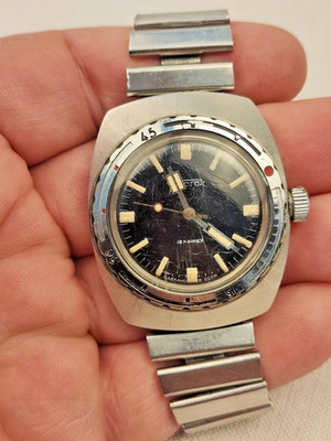 Original amphibia 2209 vostok wostok barrel USSR diver wristwatch F-hands