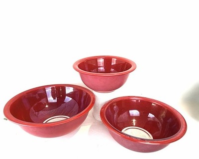 CorningWare Red Mixing Bowl Set 3 Nesting Bowls Corning NY USA 10  8  6 
