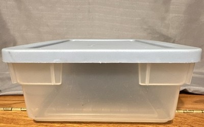 Vintage Rubbermaid 0286 Rectangle Plastic Food Storage Container & Blue Lid