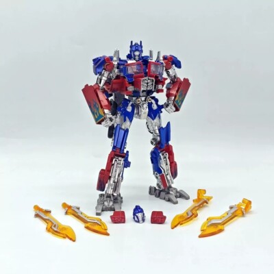 NEU BaiWei TW1022EX Autobot Leader OP KO.ss44 18cm 7in Action Figur Roboter Spie