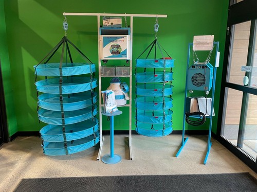 2ft Dry rack, Herb Drying Rack, grow room Net dryer Herb rack, SCALE INCLUDED - Picture 11 of 16