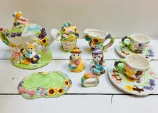 Vintage Miniature Garden Tea Set Children's 90s Cups Mercuries ? Flowers DEFECTS