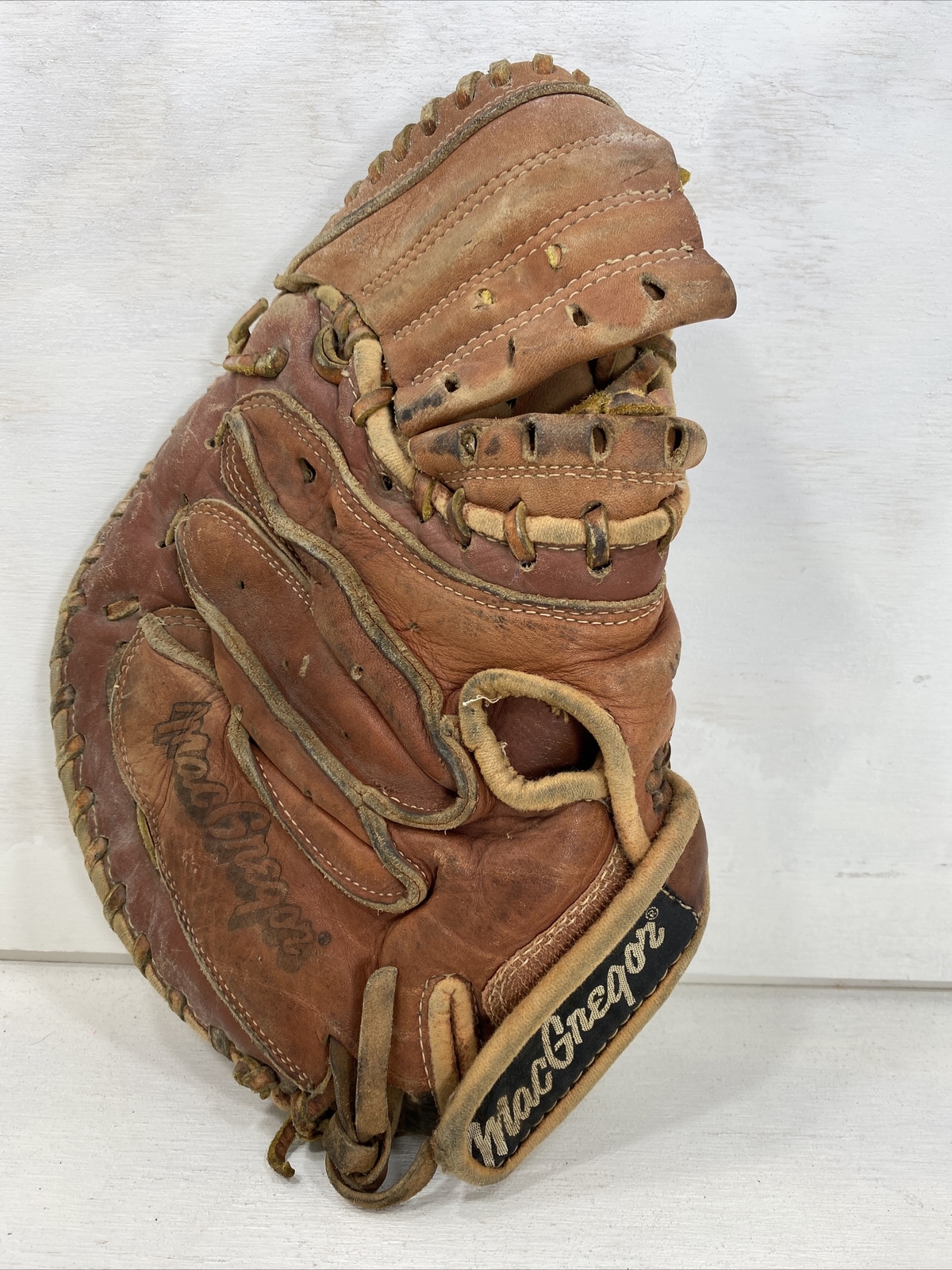 Vintage MacGregor Catchers Mitt Glove, See Pictures eBay