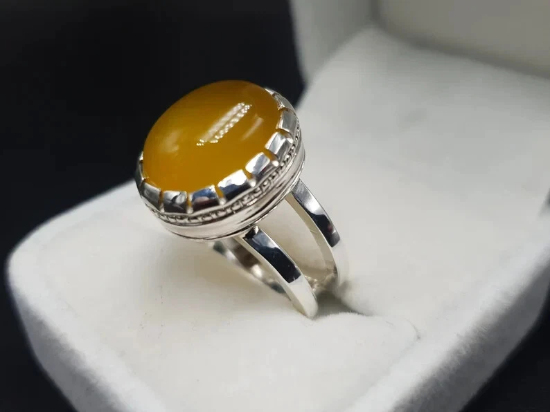 Aqeeq ring design shop in gold for ladies