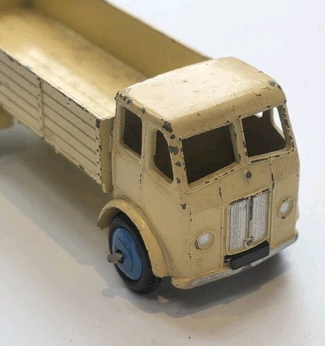 Vintage Dinky Toys Forward Control Lorry 25r Good Condition Original Unboxed