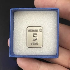 Walmart 5 Years Service Award with Box Employee Hat Lapel Pin