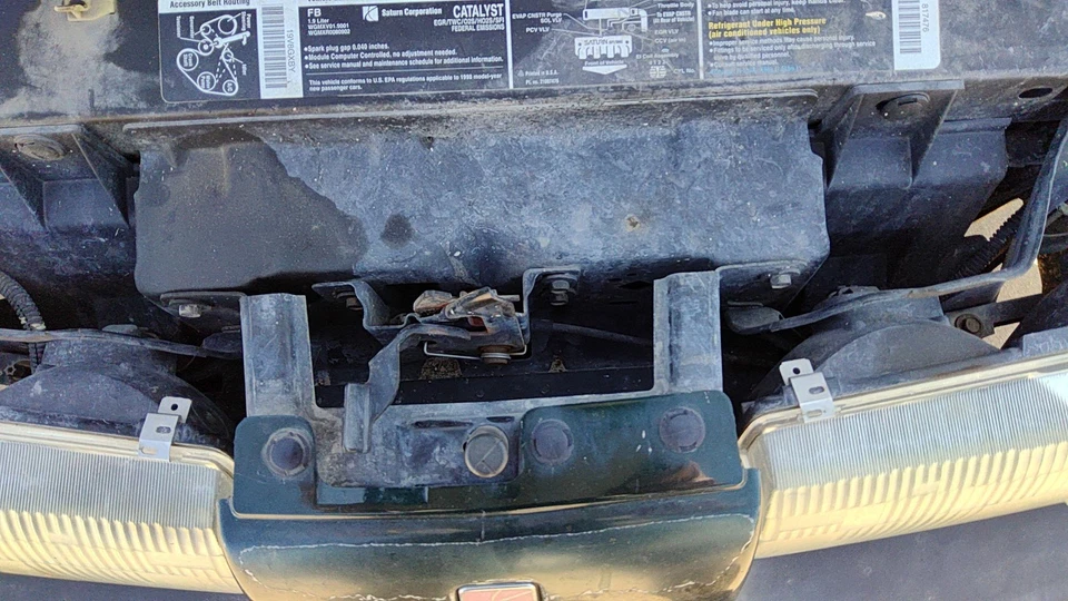 Conjunto de pestillo de capó Saturn Sl1 1991-1998 con soporte OEM Foto 3 de 4