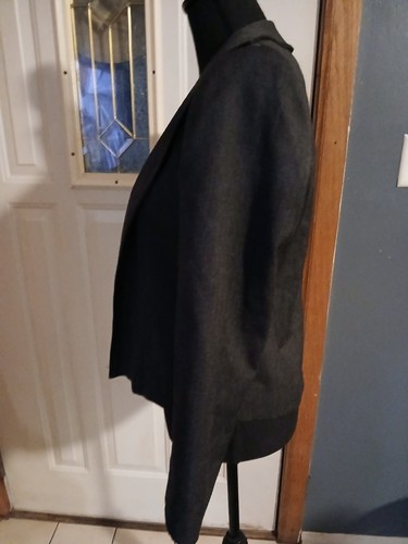 Harvé Benard Women's Wool Gray Blazer Size 6 - Picture 4 of 5