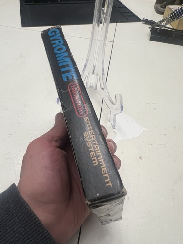 Gyromite 5 Screw NES Hang-Tab Unpunched No Code On Box CIB Nintendo Tested - Picture 5 of 17