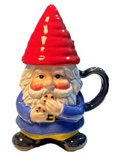 XL Santa Gnome Christmas Lidded Coffee Hot Chocolate Cocoa Mug 3D Gifts