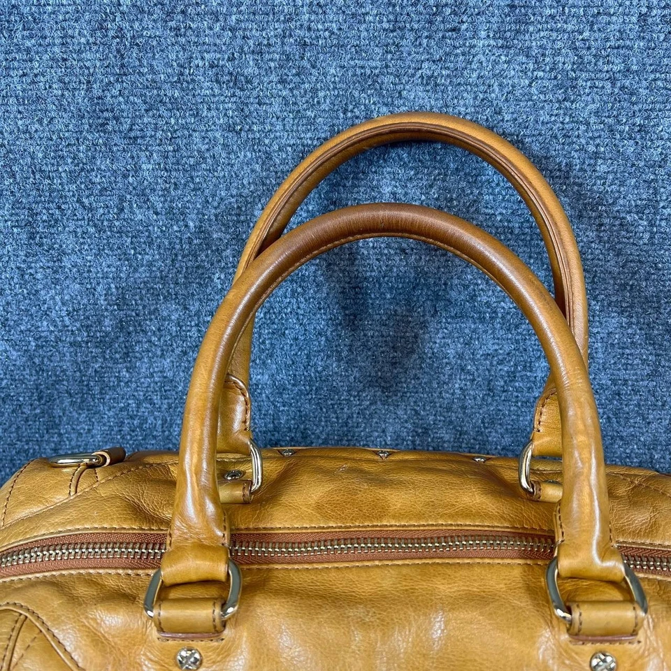 Rebecca Minkoff выстеганная горчица желтый кожаный чехол сумка с заклепками и длинный Str - Изображение 2 из 4