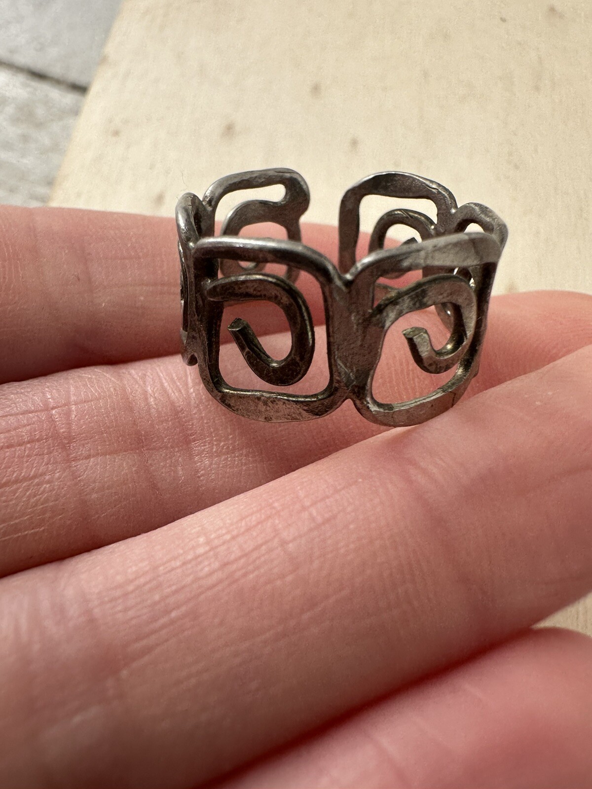 Vintage Artesian Scroll Fully Adjustable Ring - image 5