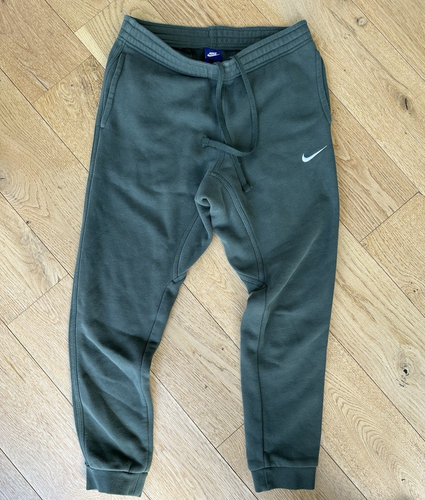 Nike Sportswear Club Fleece Joggers Sweatpants (BV2671-370) Green Men’s Medium