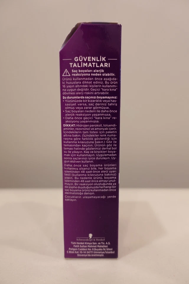 Paleta Schwarzkopf Göz Alıcı Renkler 12-21 Gümüş Sarı (Silver Ash Blonde) Foto 3 de 4