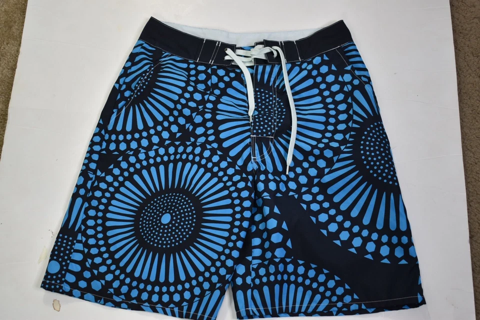 Bermuda masculina Ben Sherman tamanho médio - Imagem 2 de 4