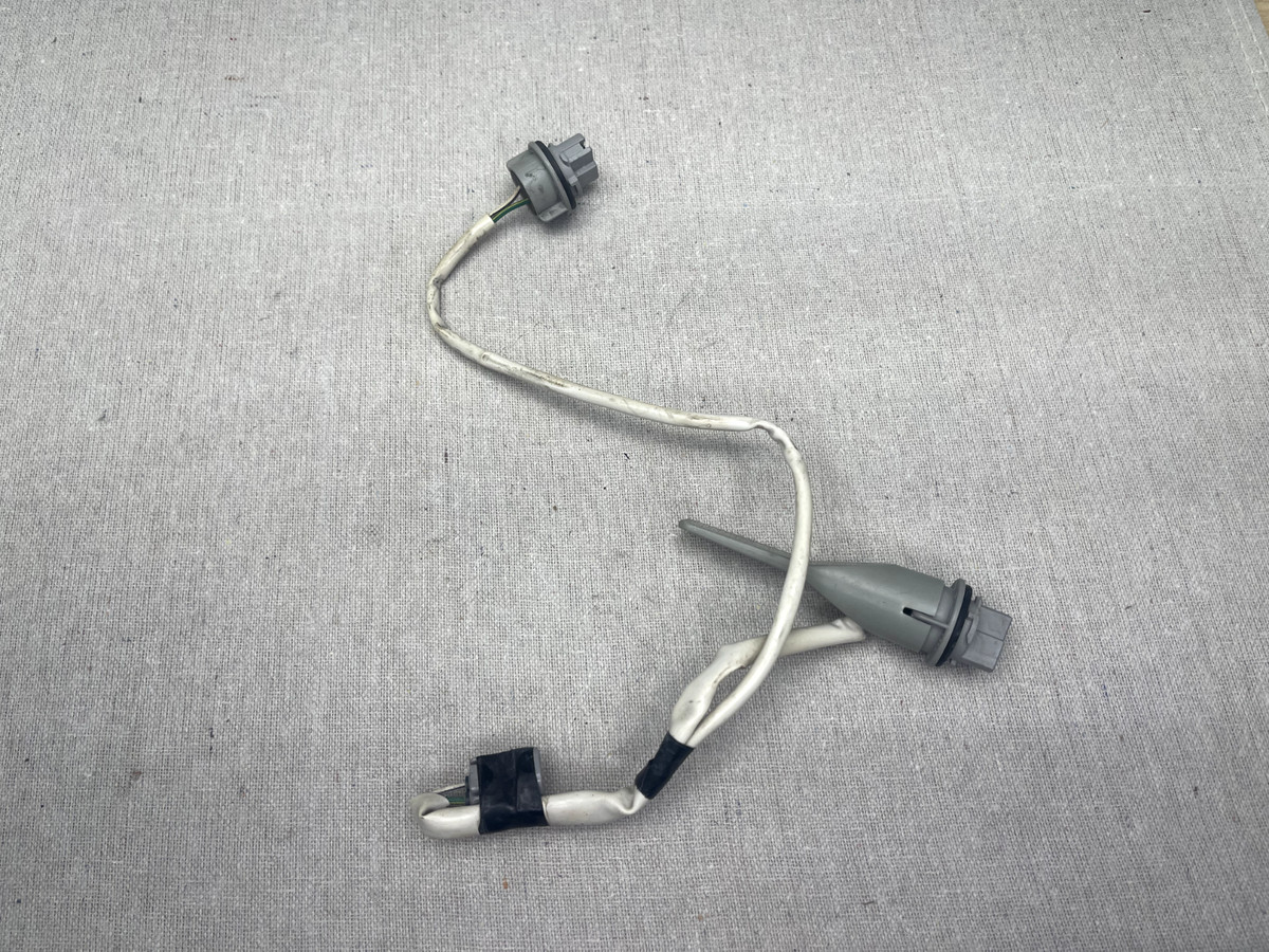 2006-2015 LEXUS IS250C IS350C ISC MARKER LIGHT WIRE OEM 81126-53220