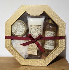ROYAL JELLY GIFT SET  200ml Shower Gel + Body Lotion + Bath Salts Spa Gift