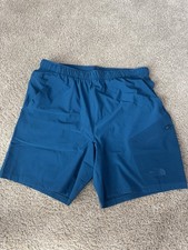 The North Face Men's Size Small Lightstride Shorts 7  Midnight Petrol 65 NEW