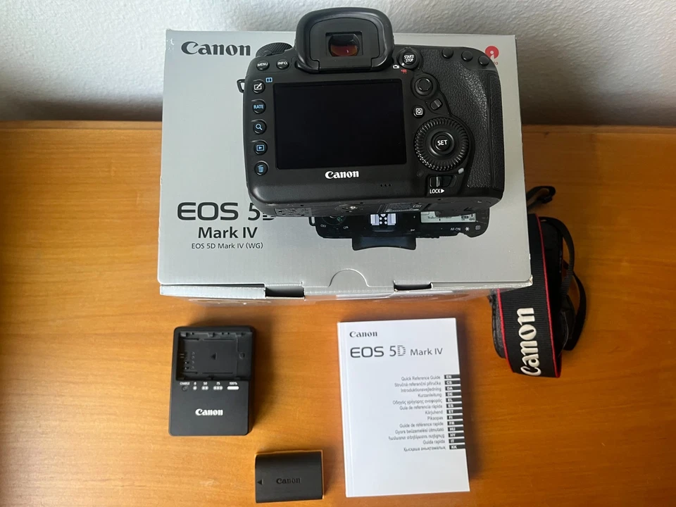 Canon EOS 5D Mark IV 30.4MP Digitalkamera - Schwarz -Shutter Count 61245 - Bild 3 von 4