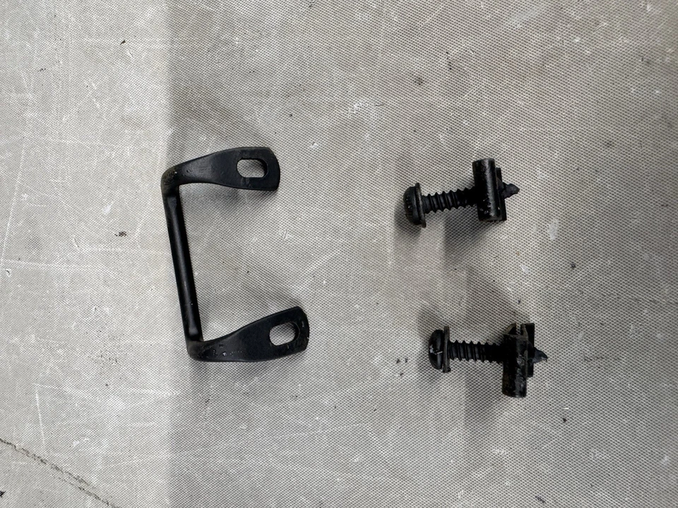 Chevrolet Impala Caprice BelAir 1969-1970 tablero guantera pestillo Striker Biscayne Foto 3 de 4