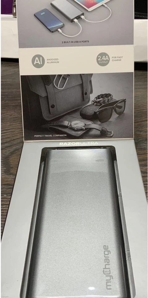Banco de alimentación portátil myCharge RazorUltra 16000 mAh con múltiples salidas USB nuevo Foto 4 de 4