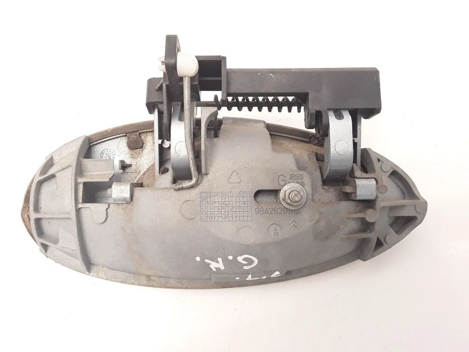 Citroen C5 2.0i 16V 103kW 2005 maçaneta externa traseira esquerda 9642929180 EYLC - Imagem 4 de 4