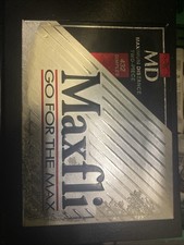 MAXFLI MD 432 DIMPLES 12 GOLF BALLS . 