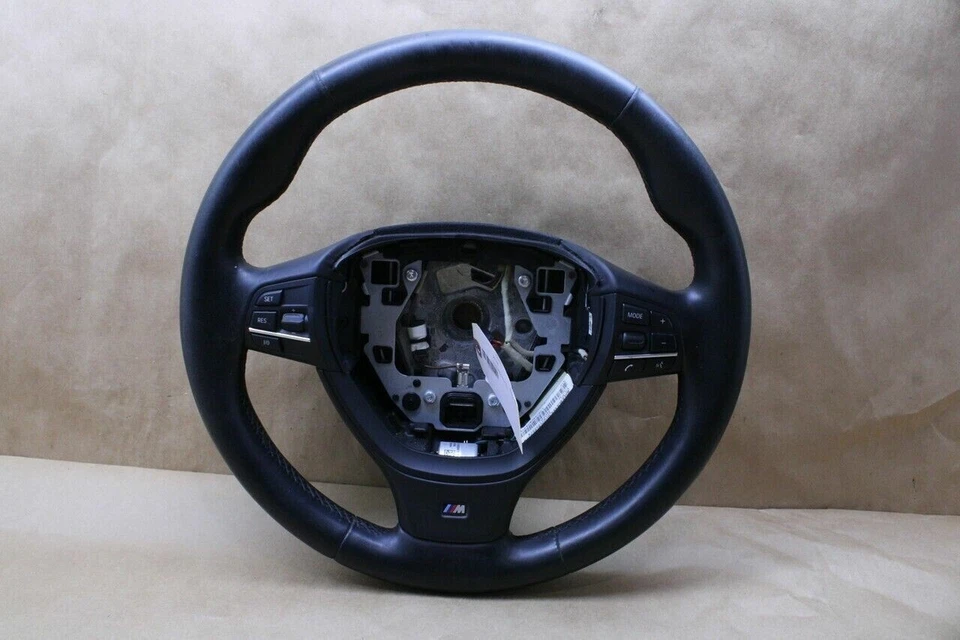 BMW 528i 535i 550i 740i 750i 2012-2013 volante M-Sport fabricante de equipos originales usado Foto 2 de 4